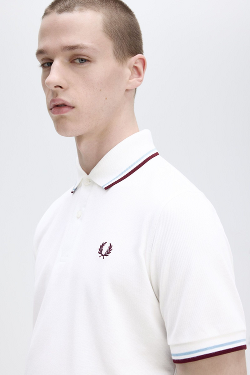 The Fred Perry polo shirt WITH Embroidered LOGO - Slim Fit Size Image